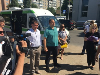 Дмитрий Кудинов и Евгений Чернов осмотрели состояние автомобильных стоянок 